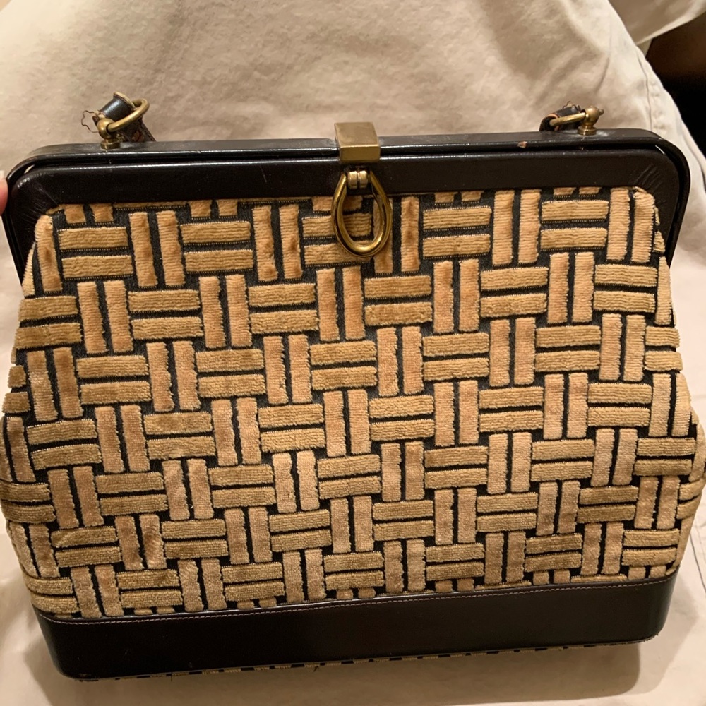 Vintage purse
